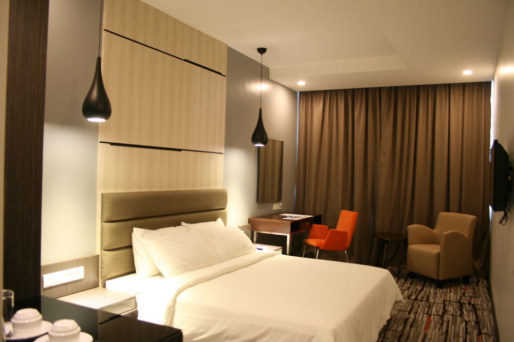 Promenade Hotel Bintulu Eksteriør bilde