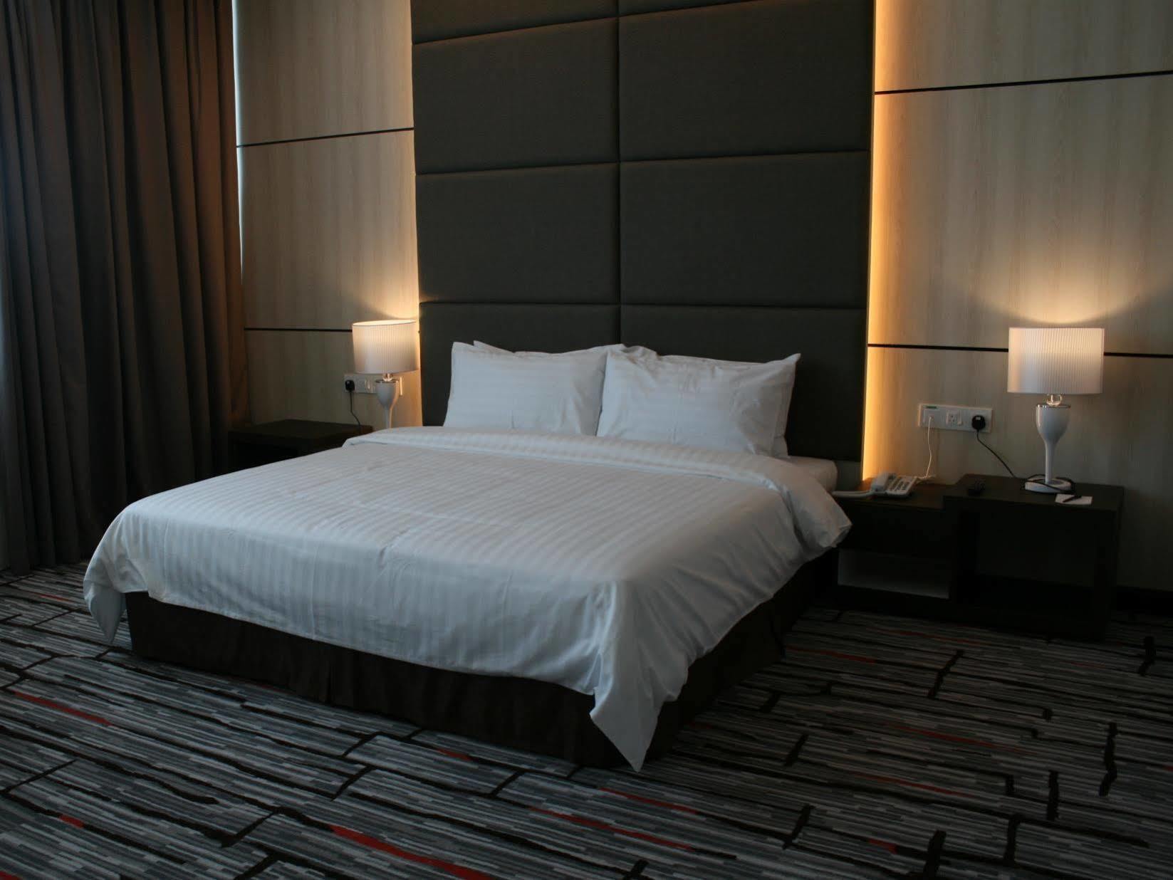 Promenade Hotel Bintulu Eksteriør bilde