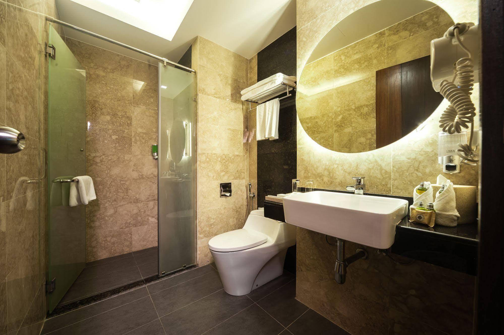 Promenade Hotel Bintulu Eksteriør bilde