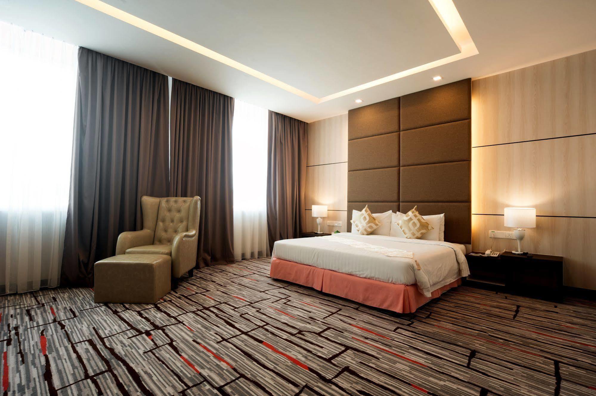 Promenade Hotel Bintulu Eksteriør bilde